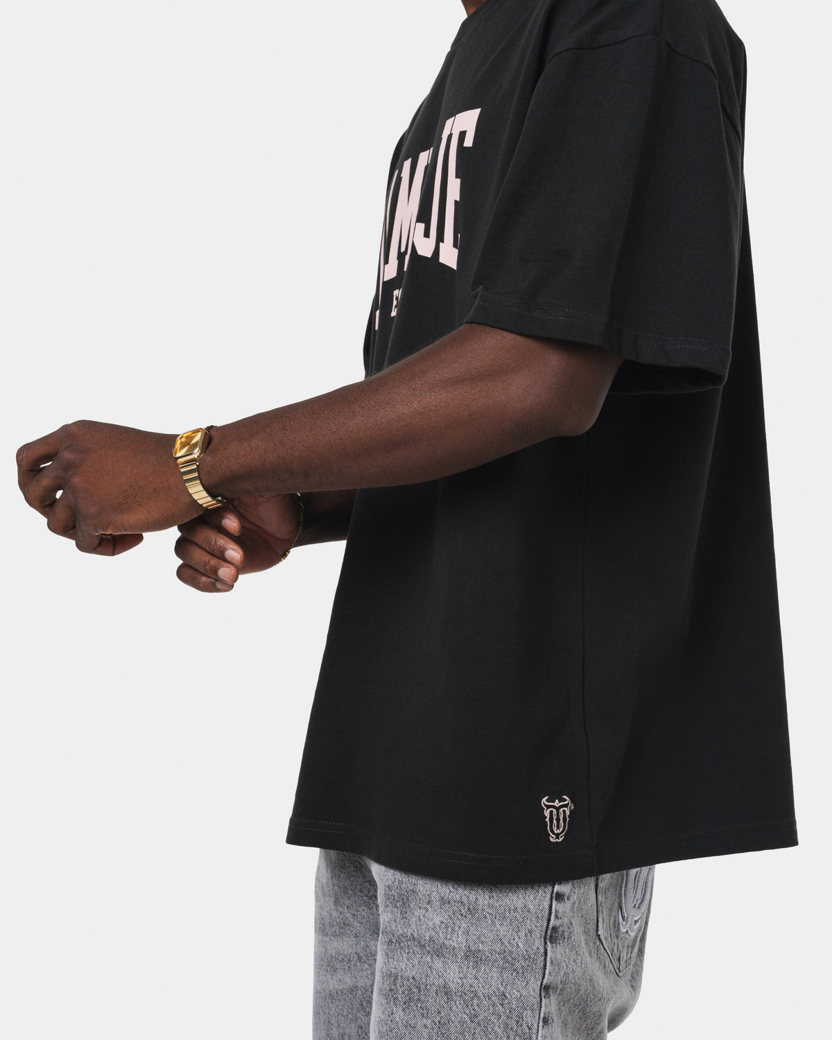 FAMILJE BLACK TSHIRT