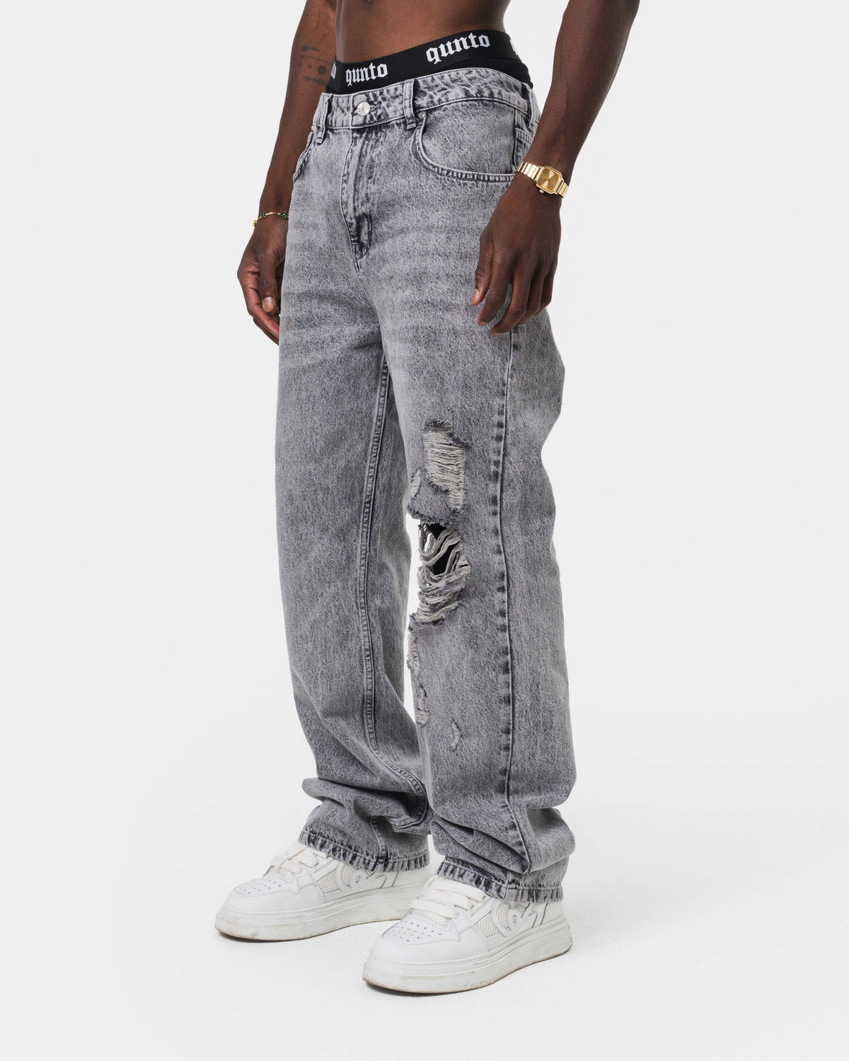 RIPPED JEANS GREY