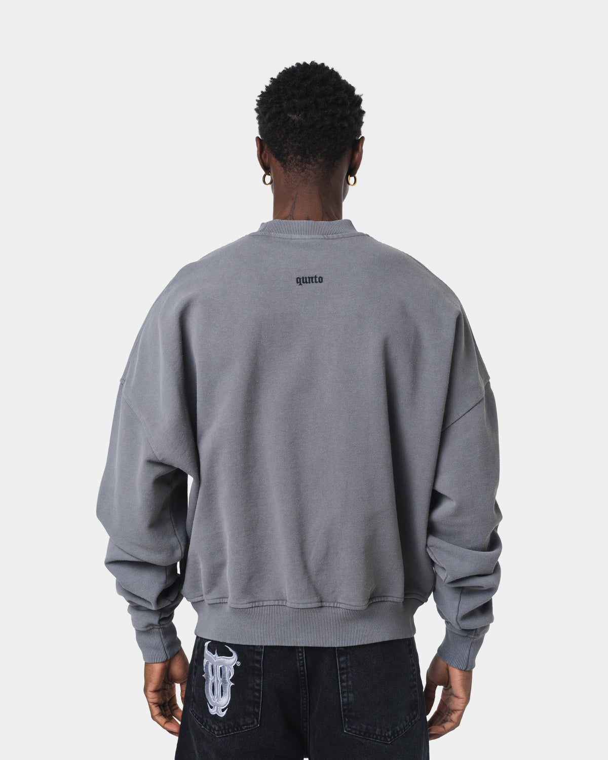 ESSENTIAL GREY SWEATER