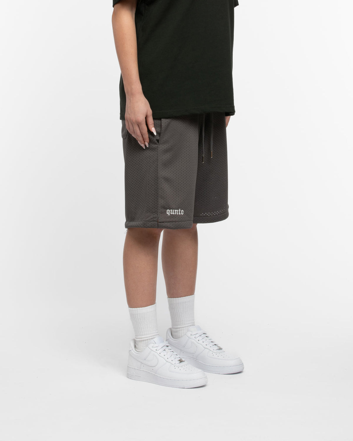 QUNTO MESH SHORTS GREY