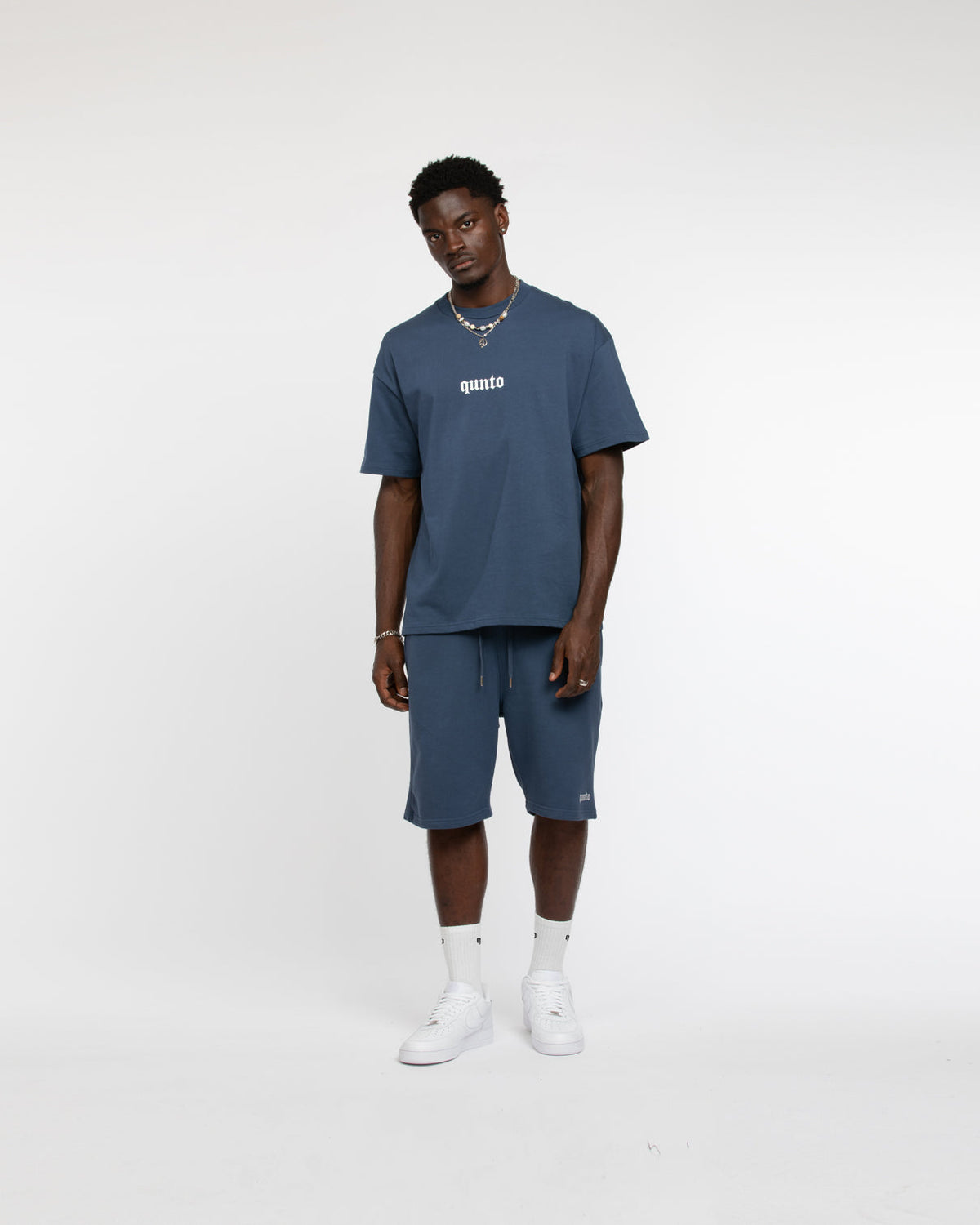 QUNTO LOGO SHORTS BLUE