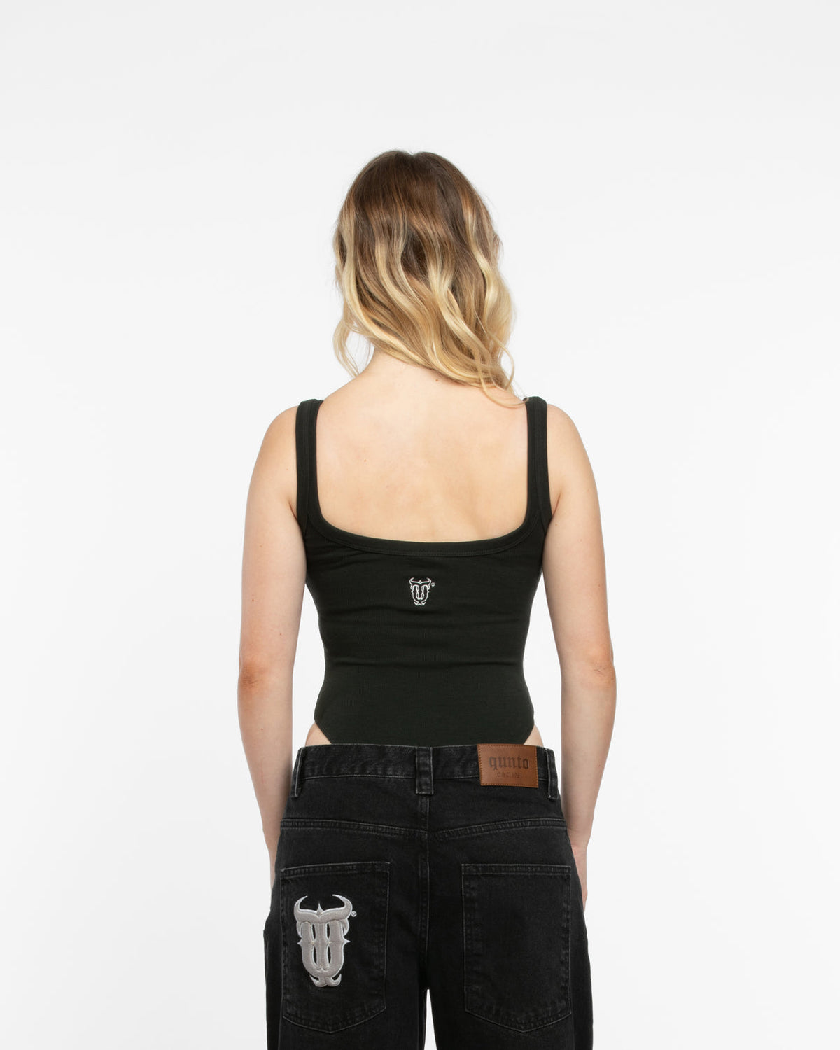 QT BODY BLACK