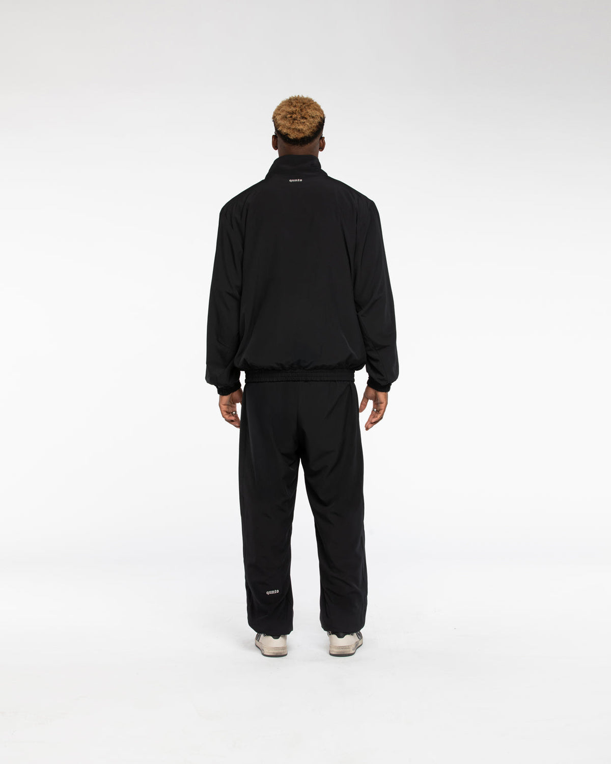 QT TRACK JACKET BLACK