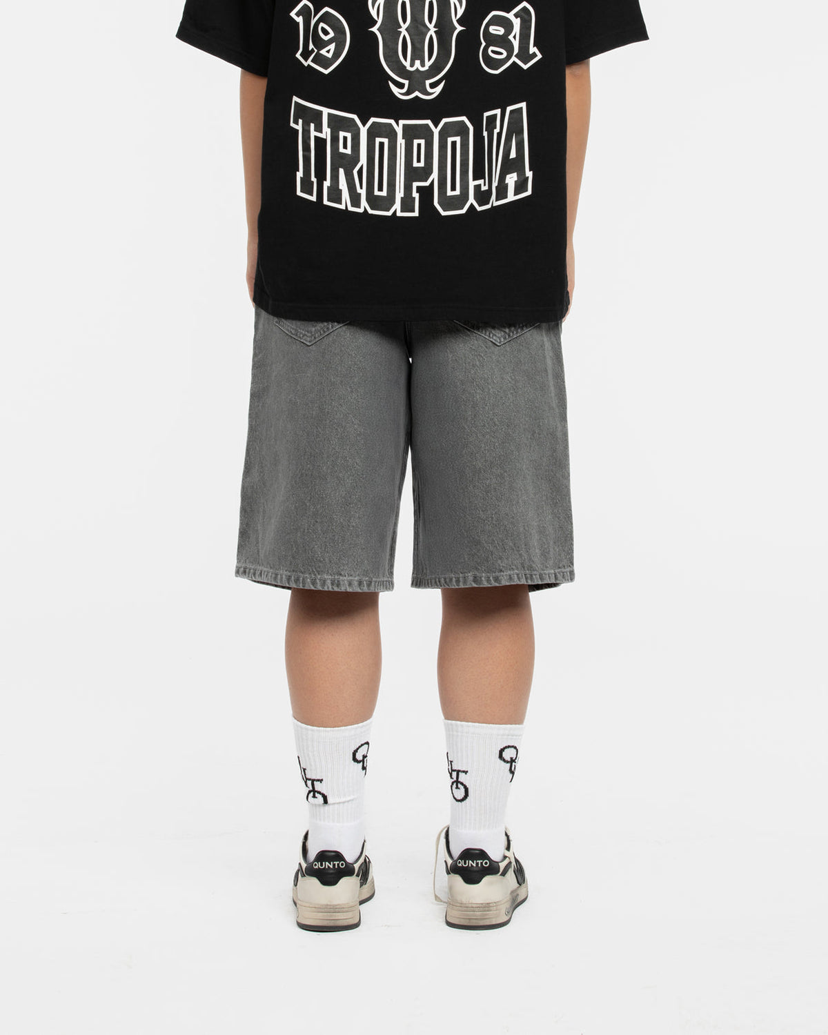 QT DENIM SHORTS GREY
