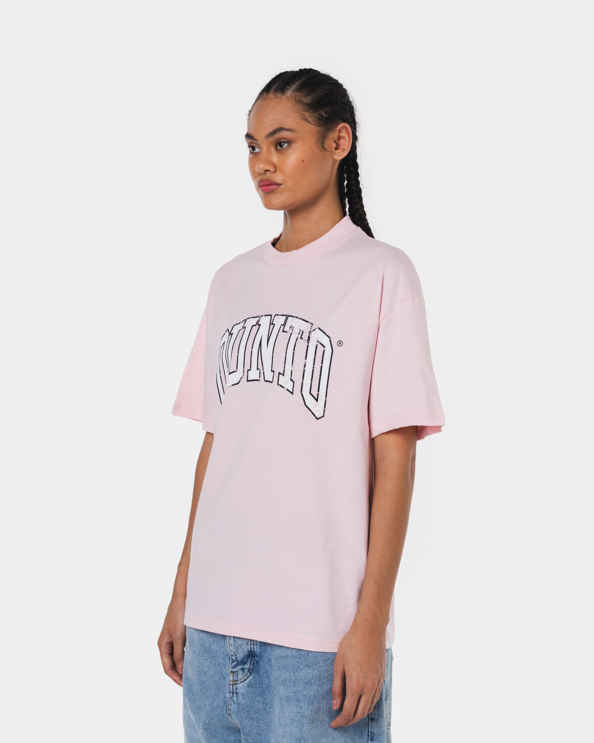 QUNTO WHITE ON PINK TSHIRT