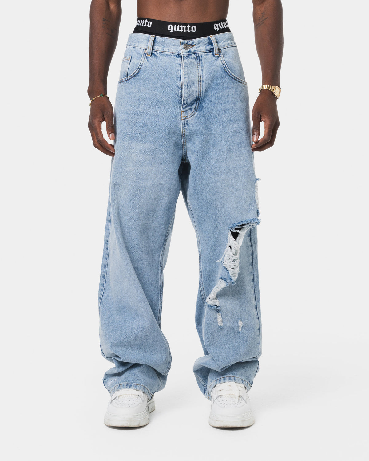RIPPED JEANS BLUE