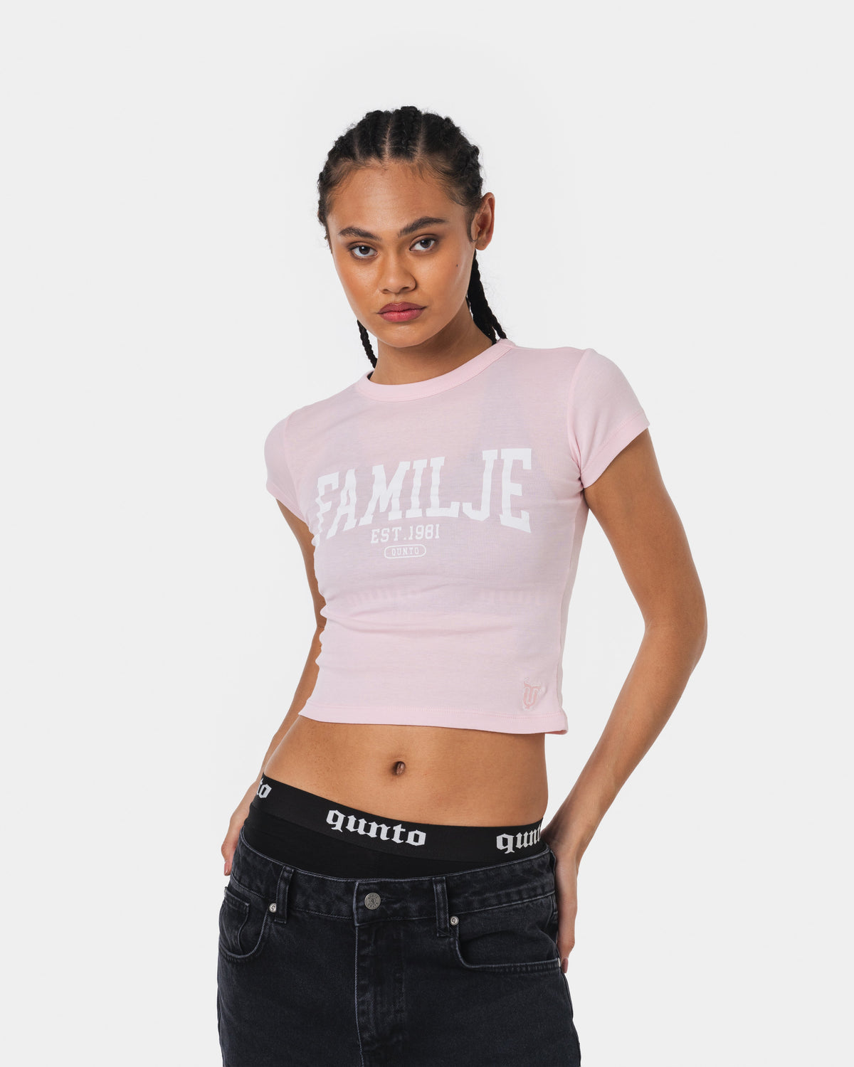 FAMILJE PINK BABY TEE